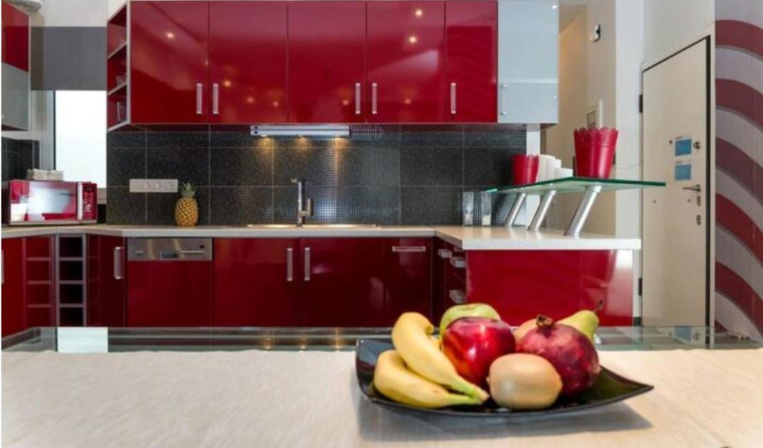 דירות אתונה Renovated Flat With Acropolis View מראה חיצוני תמונה