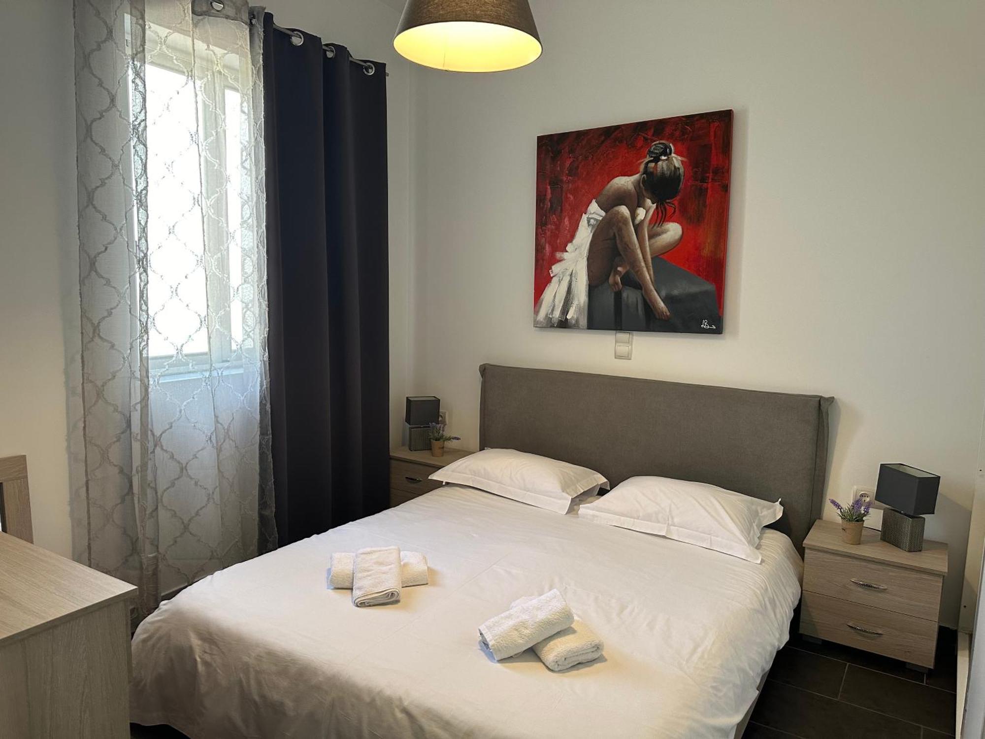 דירות אתונה Renovated Flat With Acropolis View מראה חיצוני תמונה